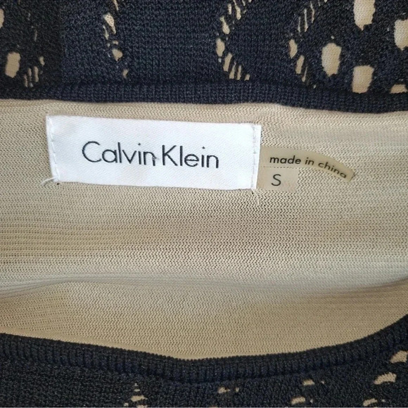 Calvin Klein black laser cut bodycon dress round neck 3/4 sleeves excellent S - Picture 5 of 8